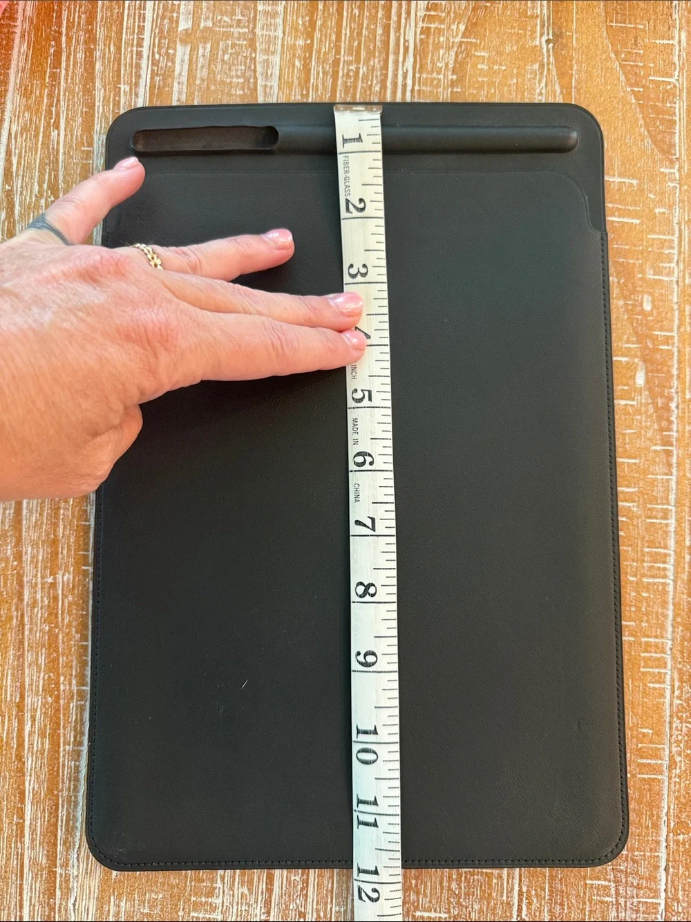 Apple iPAD Tablet Folio Case with Stylus Holder - by Apple